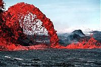 World & Travel: volcanoes around the world