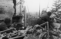 World & Travel: History: World War II photography