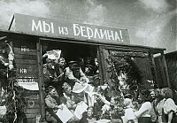 World & Travel: History: World War II photography