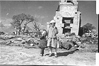 World & Travel: History: World War II photography