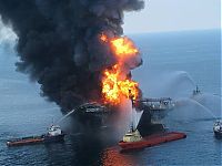 TopRq.com search results: Deepwater Horizon oil rig fire leaves 11 missing, Gulf of Mexico