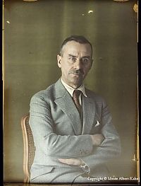 TopRq.com search results: History: The beginning of the 20th century in color photographs by Albert Kahn