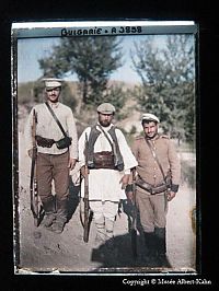 TopRq.com search results: History: The beginning of the 20th century in color photographs by Albert Kahn