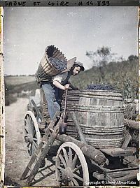 TopRq.com search results: History: The beginning of the 20th century in color photographs by Albert Kahn