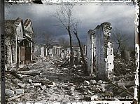 TopRq.com search results: History: The beginning of the 20th century in color photographs by Albert Kahn