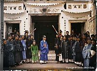 TopRq.com search results: History: The beginning of the 20th century in color photographs by Albert Kahn