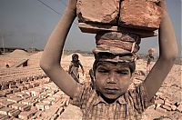 World & Travel: Brickworks hell in Bangladesh