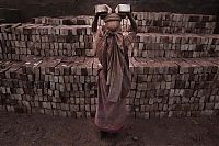 World & Travel: Brickworks hell in Bangladesh