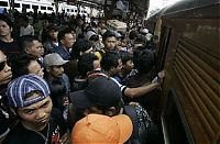 World & Travel: Railways capacity problems, Jakarta, Indonesia