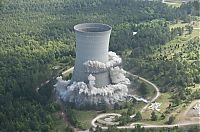 TopRq.com search results: The demolition of the K cooling tower, South Carolina, United States