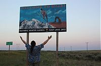 World & Travel: Welcome state sign, United States