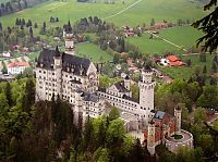 World & Travel: Neuschwanstein Castle, Hohenschwangau, Bavaria, Germany