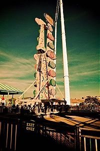 World & Travel: Abandoned six flags, New Orleans, United States