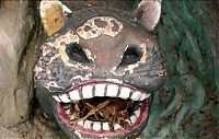 World & Travel: Haw Par Villa, Singapore, China