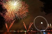 World & Travel: fireworks around the world
