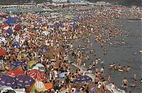 TopRq.com search results: Overcrowded beach, China