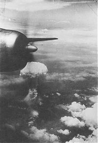 World & Travel: photo of nuclear explosion