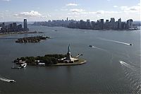 TopRq.com search results: Bird's-eye view of New York City, United States