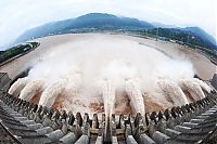 TopRq.com search results: Three Gorges Dam control test, Yangtze River, Sandouping, China