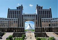 World & Travel: Khan Shatyry Entertainment Center, Astana, Kazakhstan