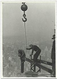 TopRq.com search results: History: Construction of Empire State Building