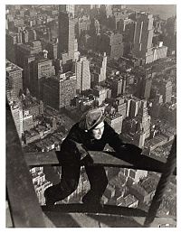 World & Travel: History: Construction of Empire State Building