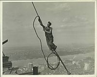 TopRq.com search results: History: Construction of Empire State Building