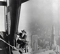 World & Travel: History: Construction of Empire State Building