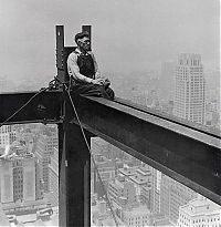 TopRq.com search results: History: Construction of Empire State Building