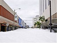 World & Travel: Foam City, Miami, United States