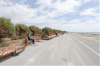 World & Travel: Longest bench, Littlehampton, United Kingdom