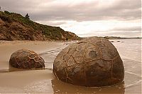 TopRq.com search results: Moeraki Boulders, Koekohe Beach, Otago coast, New Zealand