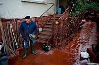 TopRq.com search results: Red sludge alumina factory reservoir pollutes villages, Hungary