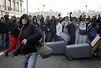 World & Travel: 2010 strikes, France