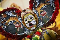 World & Travel: Life in India