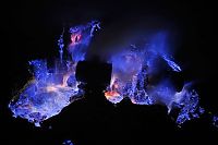 TopRq.com search results: Kawah Ijen at night by Olivier Grunewald