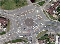 World & Travel: Magic roundabout, Swindon, England, United Kingdom