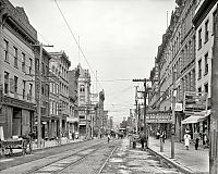 History: Black and white city photography, United States