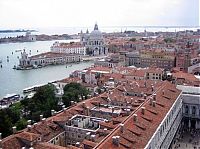 World & Travel: Bird's-eye view of Venice, Italy