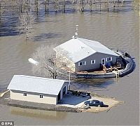 TopRq.com search results: 2011 Red River Flood, North Dakota, Minnesota, United States