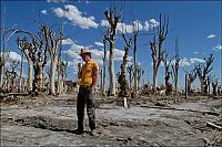 TopRq.com search results: Pablo Novak, alone in the flooded town, Epecuen, Argentina