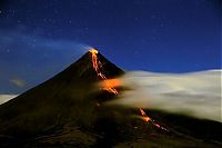 World & Travel: volcanoes around the world