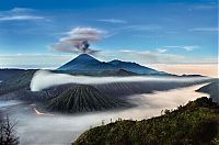 World & Travel: volcanoes around the world