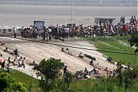 TopRq.com search results: World's larges tidal bore, 9 metres (30 ft) high, Qiantang River, China