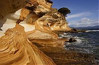 TopRq.com search results: rock formations around the world