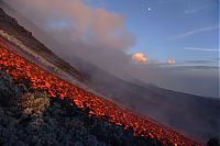 World & Travel: Volcano photography by Martin Rietze