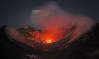 World & Travel: Volcano photography by Martin Rietze