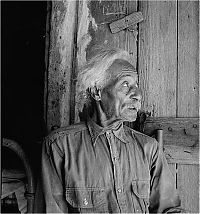 World & Travel: History: The Great Depression by Dorothea Lange, 1939-1943, United States