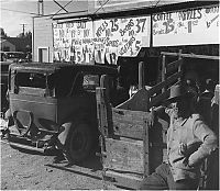 World & Travel: History: The Great Depression by Dorothea Lange, 1939-1943, United States