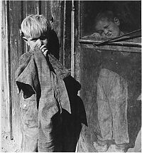 World & Travel: History: The Great Depression by Dorothea Lange, 1939-1943, United States